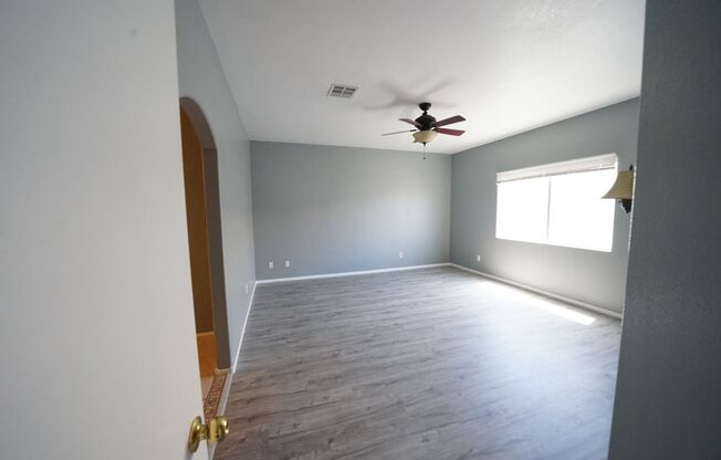 2 beds, 2 baths, $1,495, Unit Bldg #13 -Las Vegas-