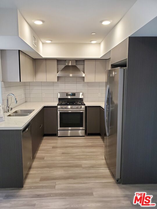 5030 Rosewood Ave Apt 206