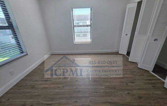 2 beds, 1 bath, 896 sqft, $2,050, Unit B202