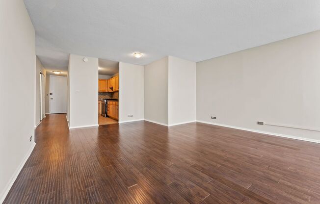 1 bed, 1 bath, $1,500, Unit 6700 S. South Shore Dr. Unit 8H