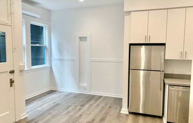 2BR/1BA Valencia Corridor Luxury Garden Flat! Chef’s Kitchen! In-Unit Laundry! Progressive