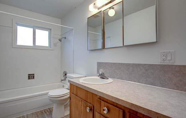 Royal Flats 8901-8907