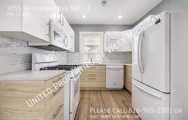 1055 BROADWAY AVE NW