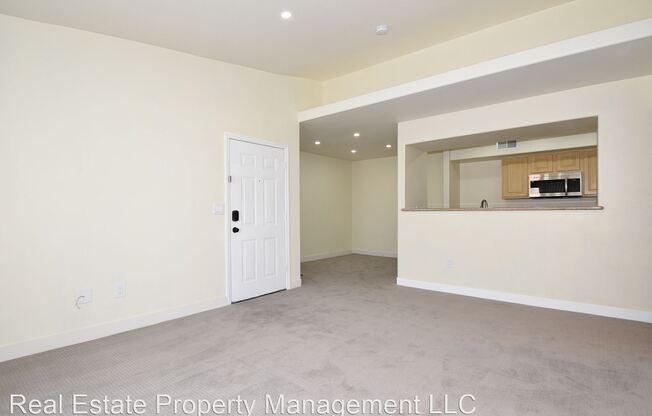 8000 Badura Ave #2154