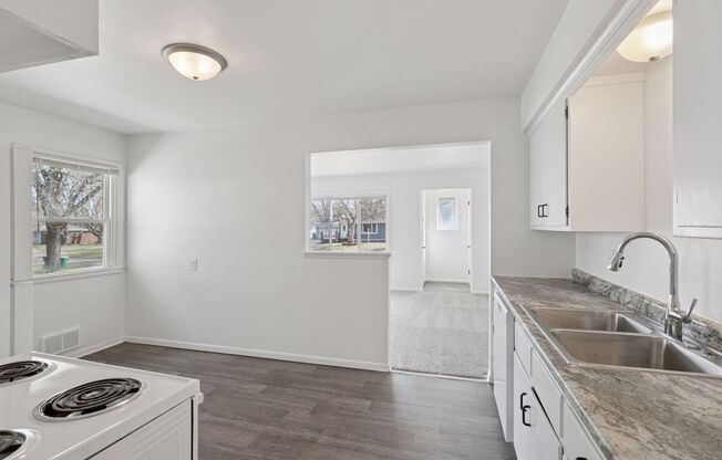 3957 - 3959 Oregon Avenue North