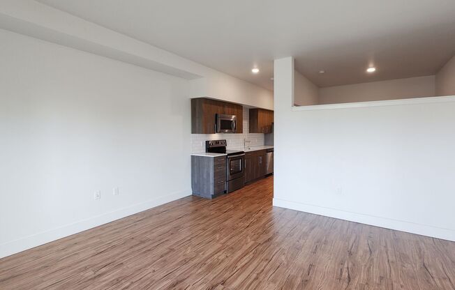 1 bed, 1 bath, 510 sqft, $2,325, Unit 307