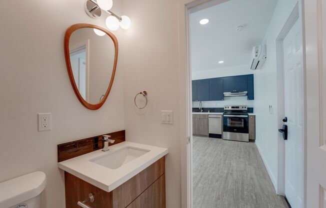 Studio, 1 bath, 300 sqft, $1,995, Unit 106