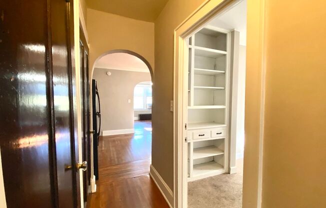 3 beds, 1 bath, 1,000 sqft, $1,500, Unit Unit 1