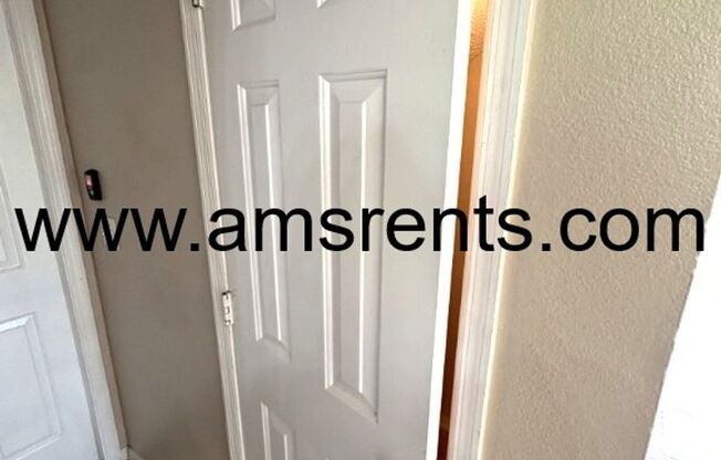 3 beds, 2.5 baths, $2,200