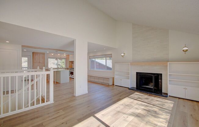 Spacious 4bd 2.5ba Home - Avail. Now!