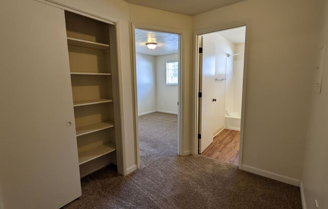 2 beds, 1.5 baths, 900 sqft, $1,425, Unit 7873