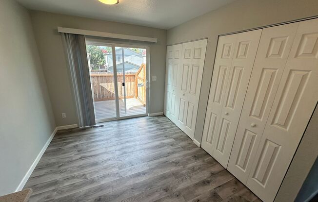 Madison Hill Remodeled 3 Bedroom Home (Available Immediately)