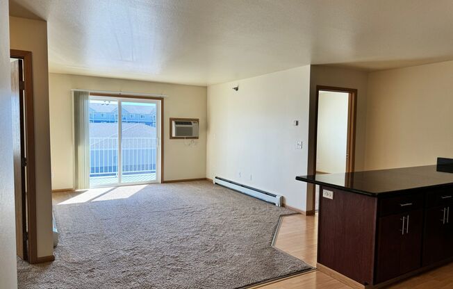 2 beds, 2 baths, 982 sqft, $1,245, Unit 605-212