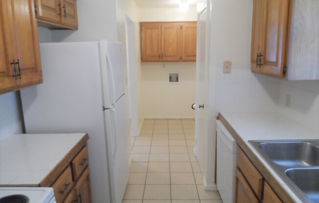 112-126 NE 12th ($0 Renew Fee)