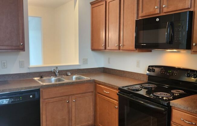 2 beds, 2.5 baths, 1,316 sqft, $1,965, Unit SU10_104
