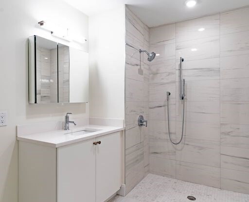 1 bed, 1 bath, 635 sqft, $3,250, Unit 202