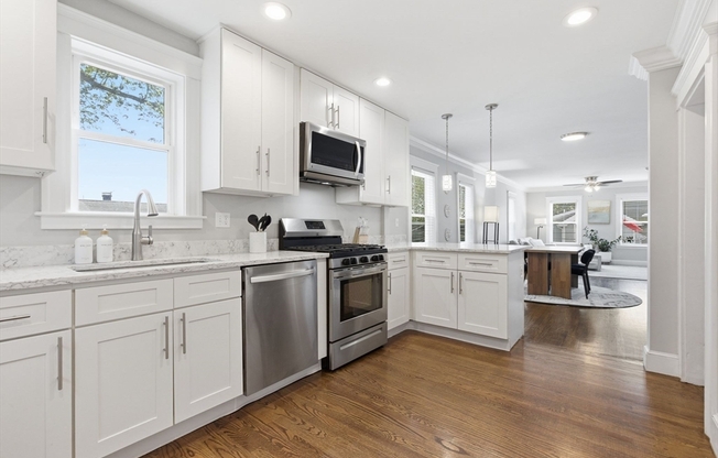 18 SYLVESTER RD