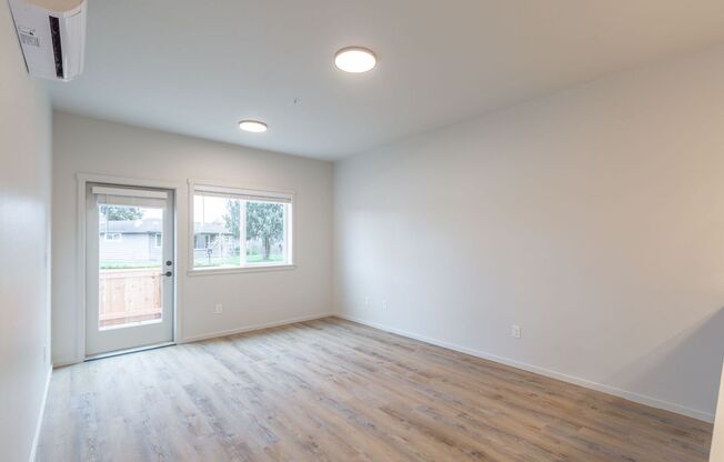 1 bed, 1 bath, 690 sqft, $1,495, Unit 204