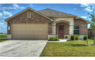 Well appointed 3 bedroom 2 bath home in desirable Park at Blackhawk.