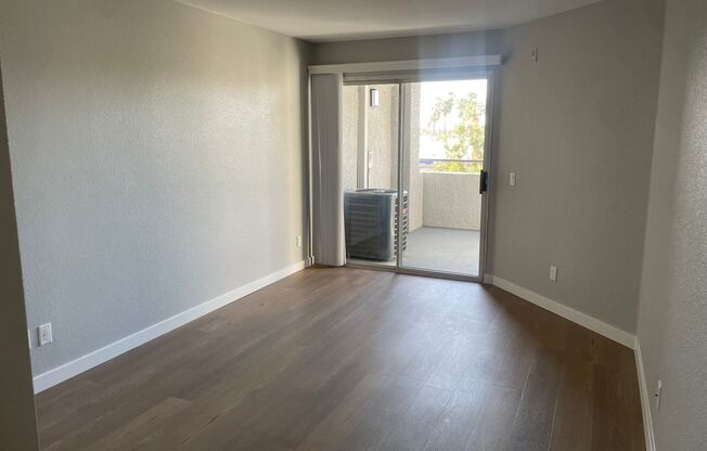 2 beds, 2 baths, 1,049 sqft, $3,625, Unit F-302