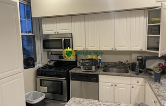 2001 Commonwealth Ave