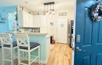 2 beds, 2 baths, $1,800