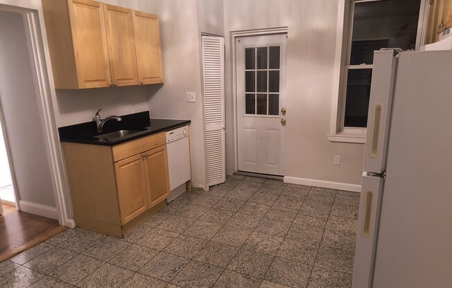 1 bed, 1 bath, $2,980, Unit 26