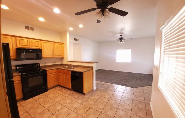 TEMPE CONDO IN THE HEART OF TEMPE!