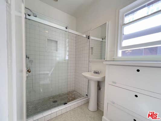 1532 ROSALIA RD