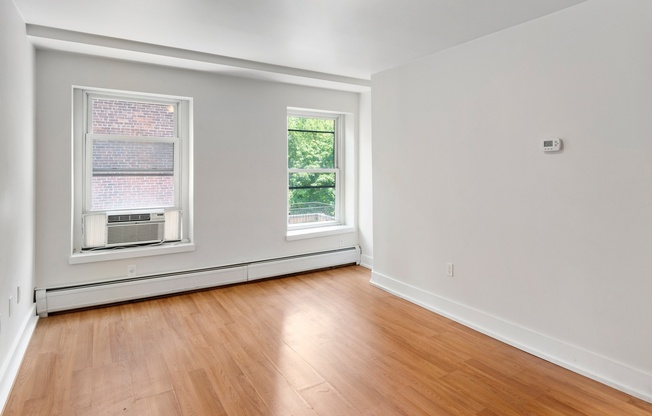 797 LEXINGTON AVE
