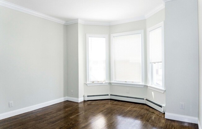 2 beds, 1 bath, 1,200 sqft, $3,200, Unit 1