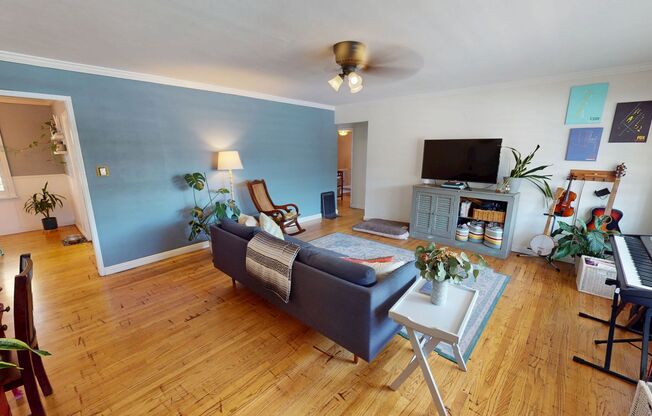 2/1 +Bonus Room & Garage North Park Charmer!