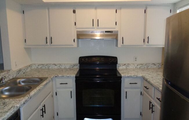 #1031-2826 Le Marche LLC