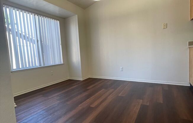 1 bed, 1 bath, 850 sqft, $1,445, Unit 1690-134