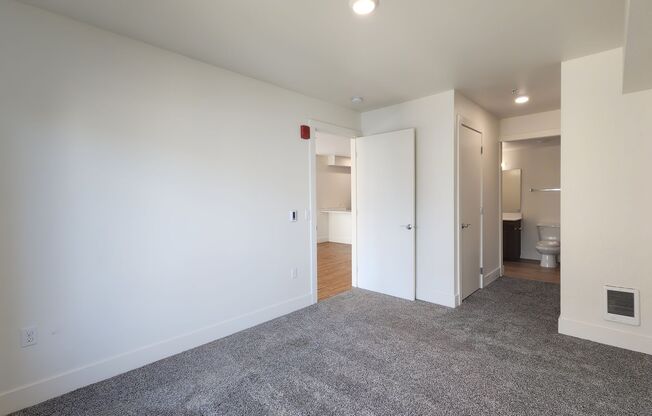 1 bed, 1 bath, 703 sqft, $2,625, Unit 505