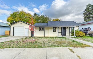 2618 N 11 ST