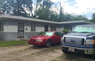 Studio, 1 bath, 600 sqft, $750, Unit 230
