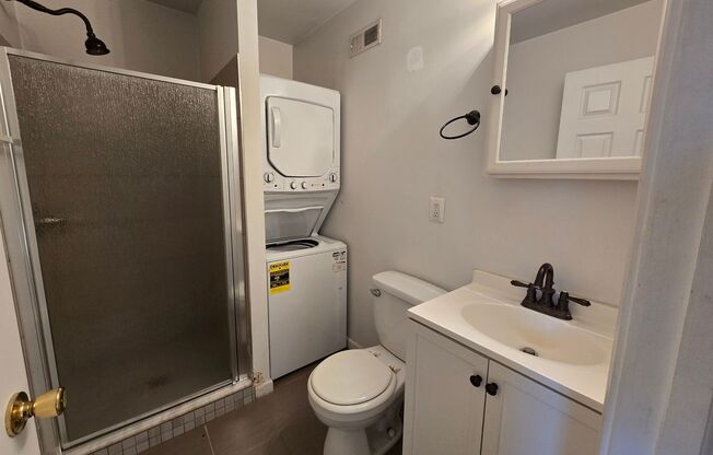 2 beds, 1 bath, 800 sqft, $1,850, Unit #3