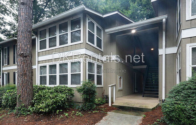 5143 Roswell Road