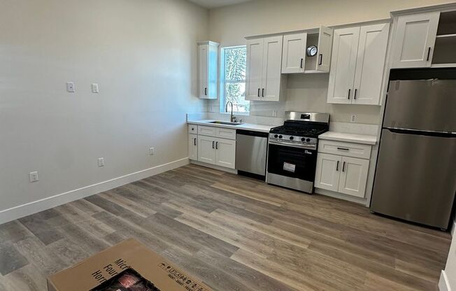 1015 W 21st St – Modern Student Living Steps From USC