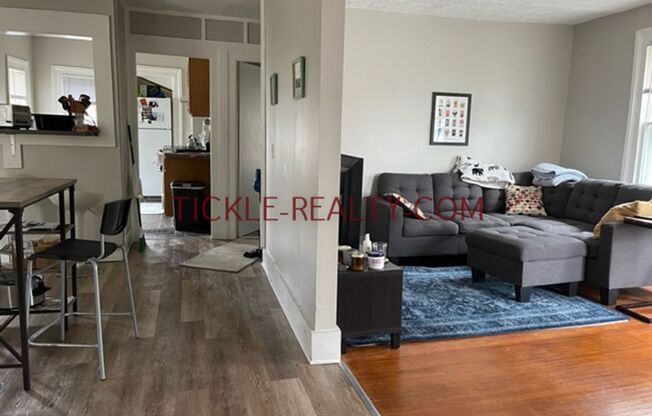 1 bed, 1 bath, $1,025, Unit UP