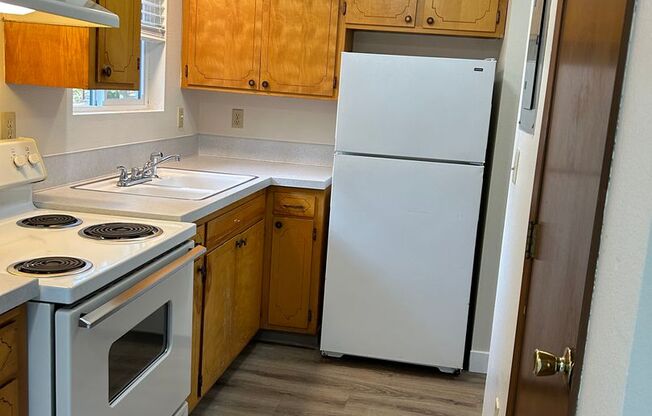 1 bed, 1 bath, 500 sqft, $1,125, Unit 10