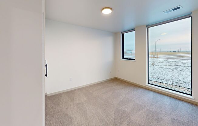 2 beds, 1 bath, 890 sqft, $1,180, Unit 1121-100