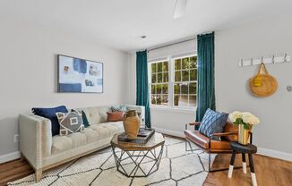 Spacious 1 Bed, 1 Bath apartment near Duke Campus and Hospital - Renovated & Pet Friendly!