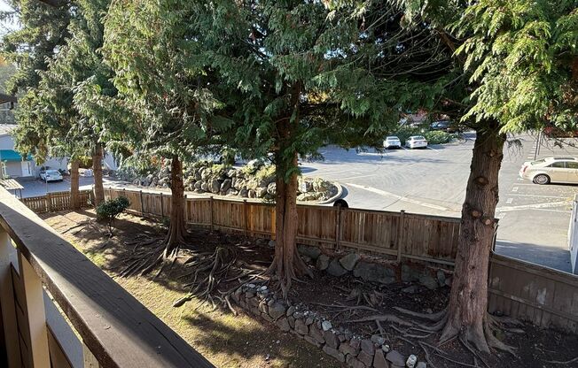 2 beds, 1 bath, 830 sqft, $1,950, Unit F303