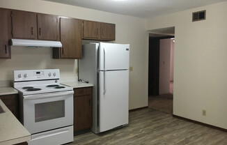 1 bed, 1 bath, $695, Unit 02