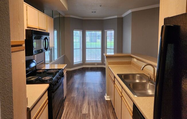 1 bed, 1 bath, 802 sqft, $1,495, Unit 710-u