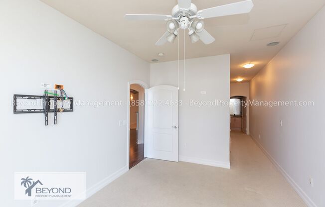 2 beds, 2 baths, $2,788, Unit UNIT 518