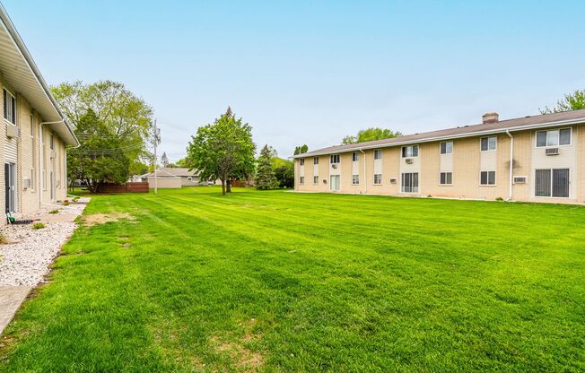 2 beds, 1 bath, 825 sqft, $1,099, Unit 1319-201