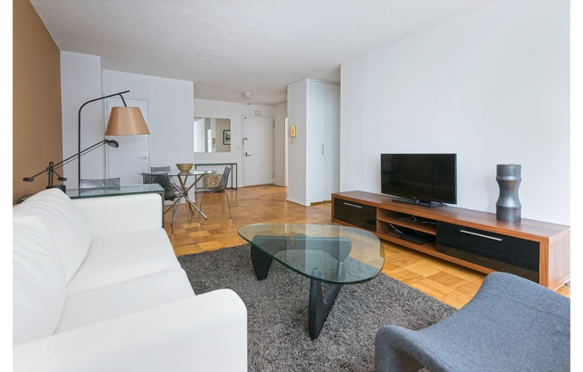 1 bed, 1 bath, $4,495, Unit 24A